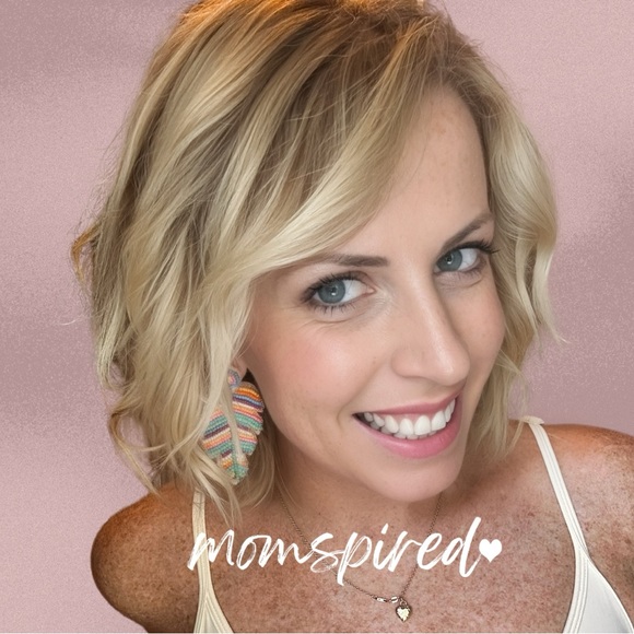 Meet your Posher, Megan - Picture 1 of 2